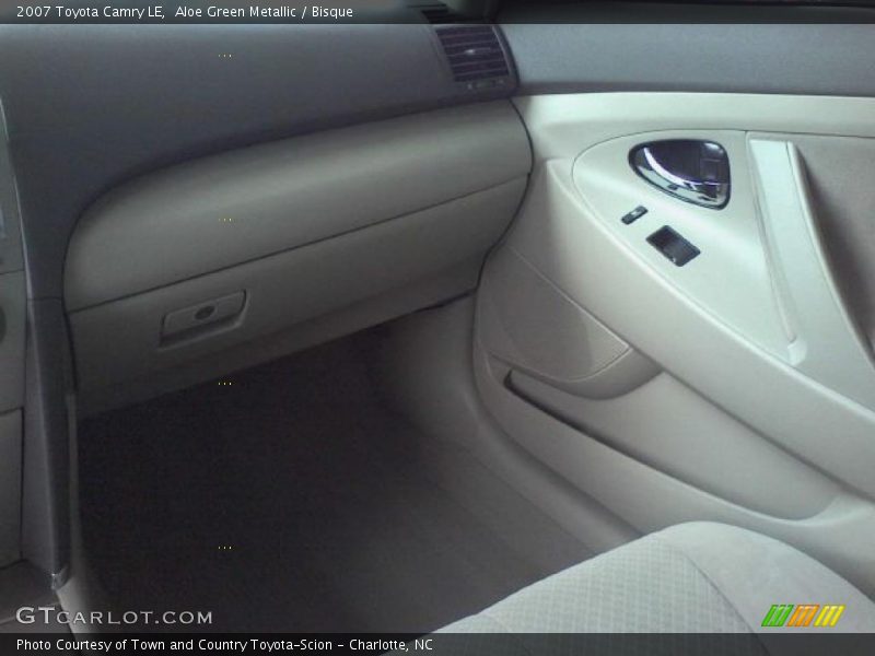 Aloe Green Metallic / Bisque 2007 Toyota Camry LE