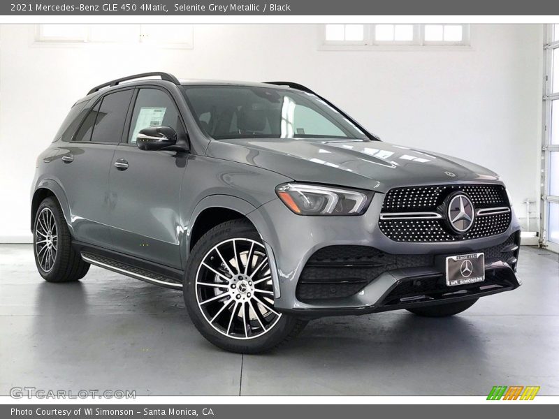 Front 3/4 View of 2021 GLE 450 4Matic