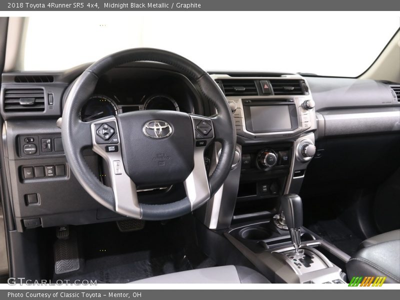Midnight Black Metallic / Graphite 2018 Toyota 4Runner SR5 4x4