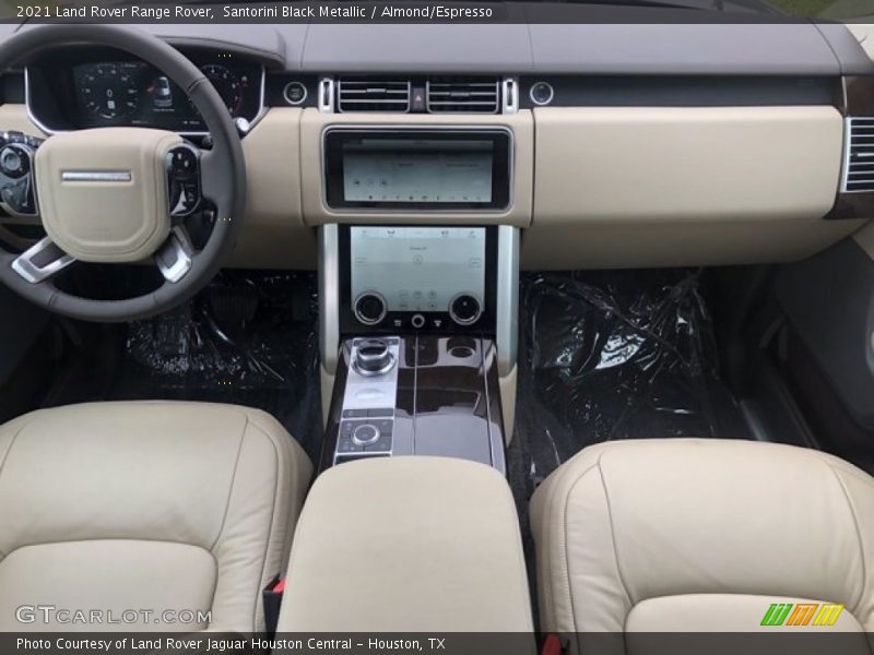 Dashboard of 2021 Range Rover 