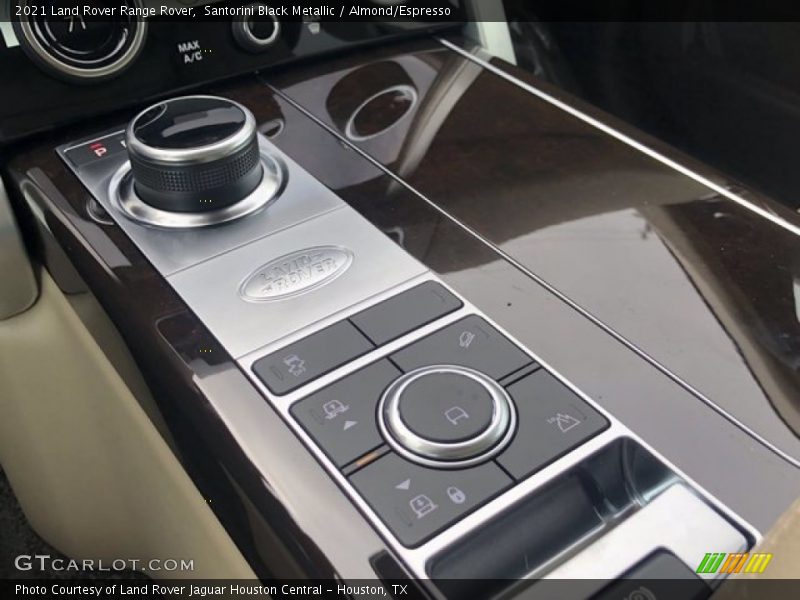 Controls of 2021 Range Rover 