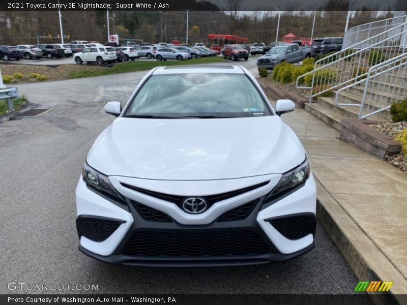 Super White / Ash 2021 Toyota Camry SE Nightshade