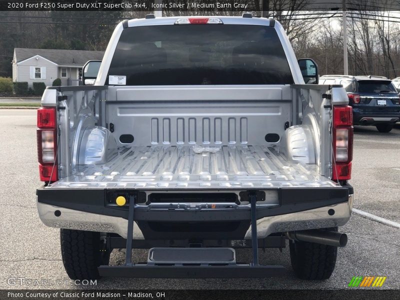 Iconic Silver / Medium Earth Gray 2020 Ford F250 Super Duty XLT SuperCab 4x4