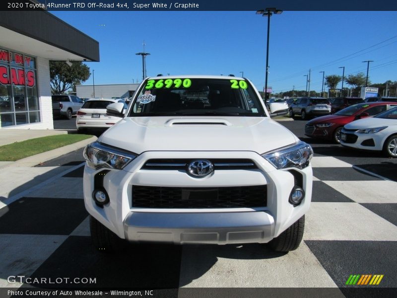 Super White / Graphite 2020 Toyota 4Runner TRD Off-Road 4x4