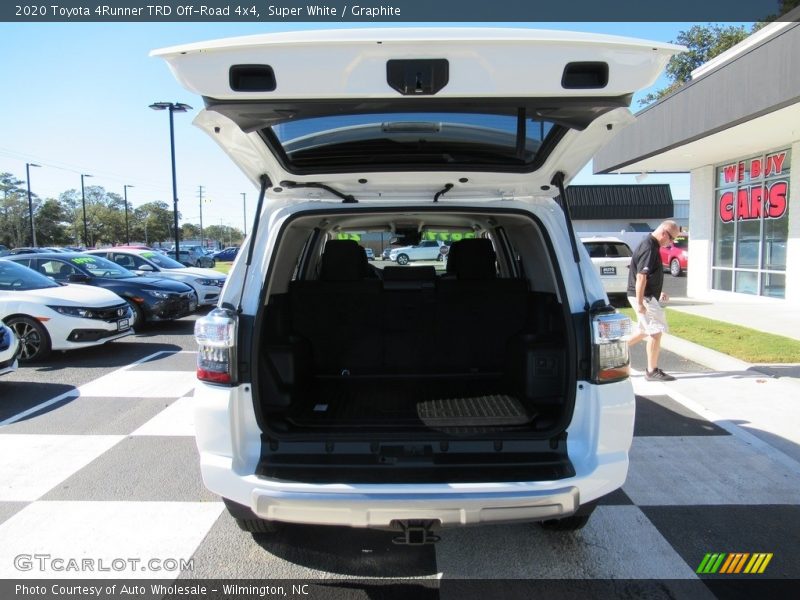 Super White / Graphite 2020 Toyota 4Runner TRD Off-Road 4x4