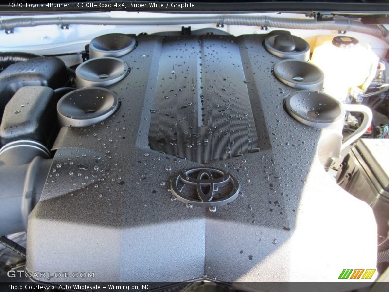 Super White / Graphite 2020 Toyota 4Runner TRD Off-Road 4x4