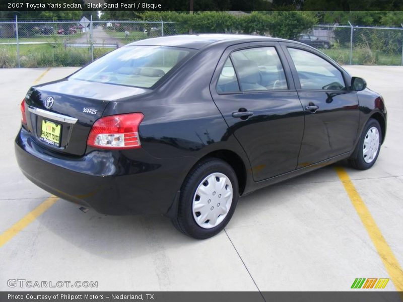 Black Sand Pearl / Bisque 2007 Toyota Yaris Sedan