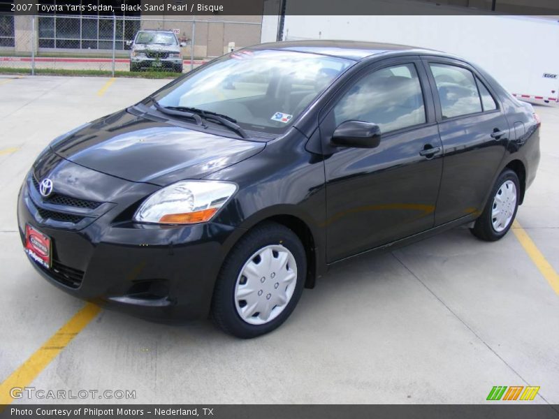 Black Sand Pearl / Bisque 2007 Toyota Yaris Sedan