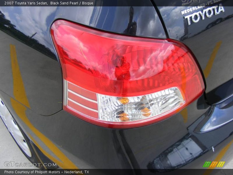 Black Sand Pearl / Bisque 2007 Toyota Yaris Sedan