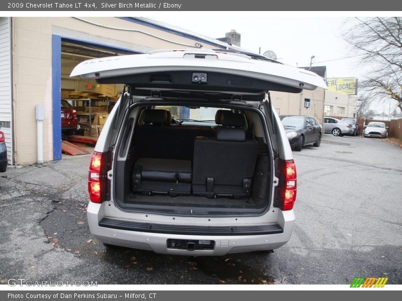 Silver Birch Metallic / Ebony 2009 Chevrolet Tahoe LT 4x4