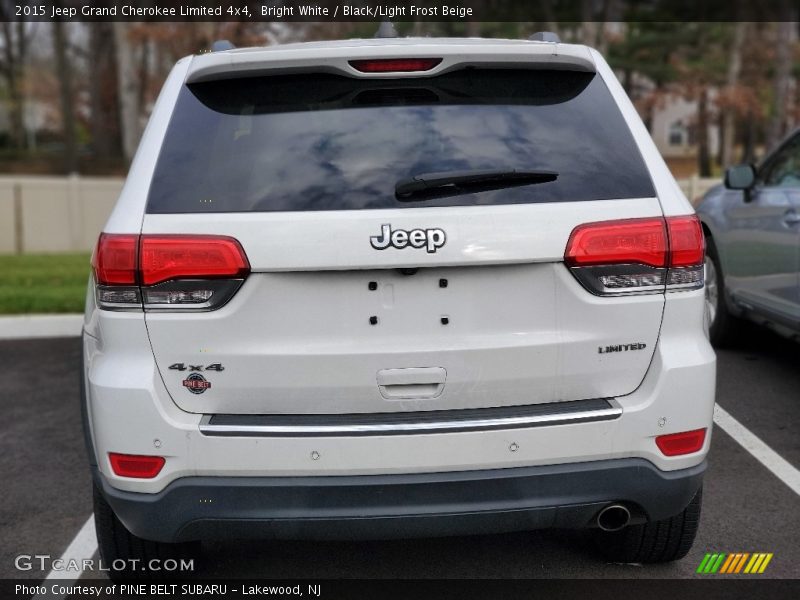 Bright White / Black/Light Frost Beige 2015 Jeep Grand Cherokee Limited 4x4