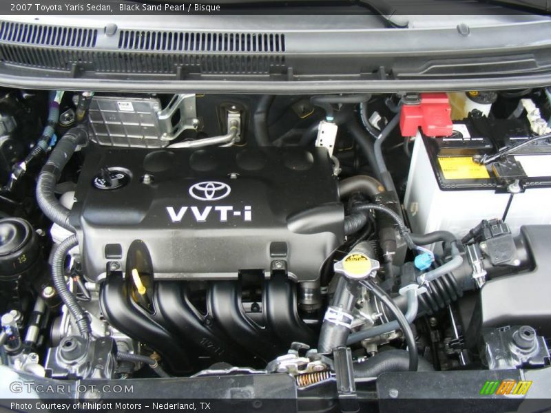 Black Sand Pearl / Bisque 2007 Toyota Yaris Sedan