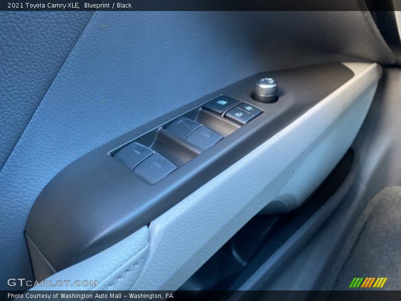 Blueprint / Black 2021 Toyota Camry XLE