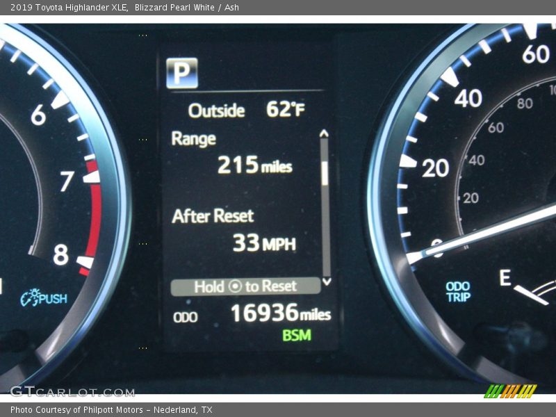 Blizzard Pearl White / Ash 2019 Toyota Highlander XLE