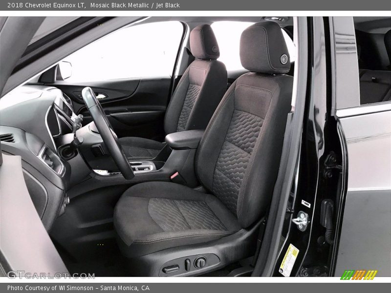 Mosaic Black Metallic / Jet Black 2018 Chevrolet Equinox LT