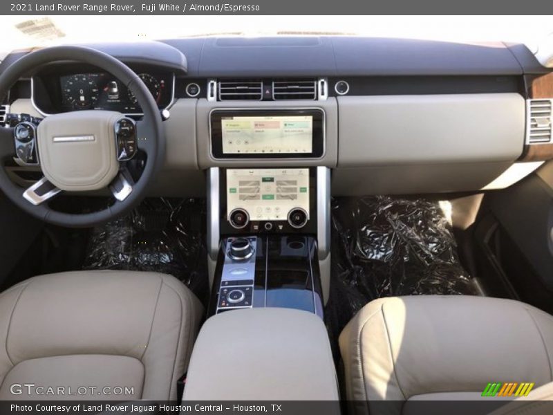 Fuji White / Almond/Espresso 2021 Land Rover Range Rover