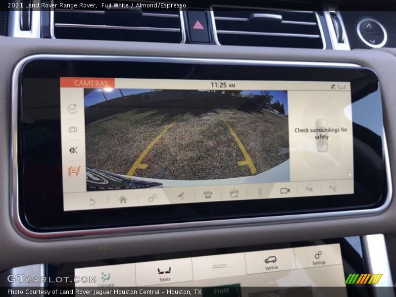 Fuji White / Almond/Espresso 2021 Land Rover Range Rover