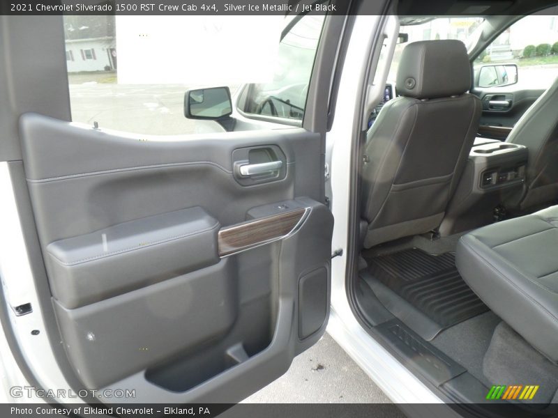 Door Panel of 2021 Silverado 1500 RST Crew Cab 4x4