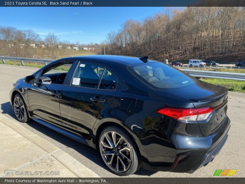 Black Sand Pearl / Black 2021 Toyota Corolla SE