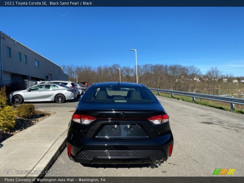 Black Sand Pearl / Black 2021 Toyota Corolla SE