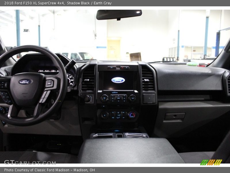 Shadow Black / Earth Gray 2018 Ford F150 XL SuperCrew 4x4