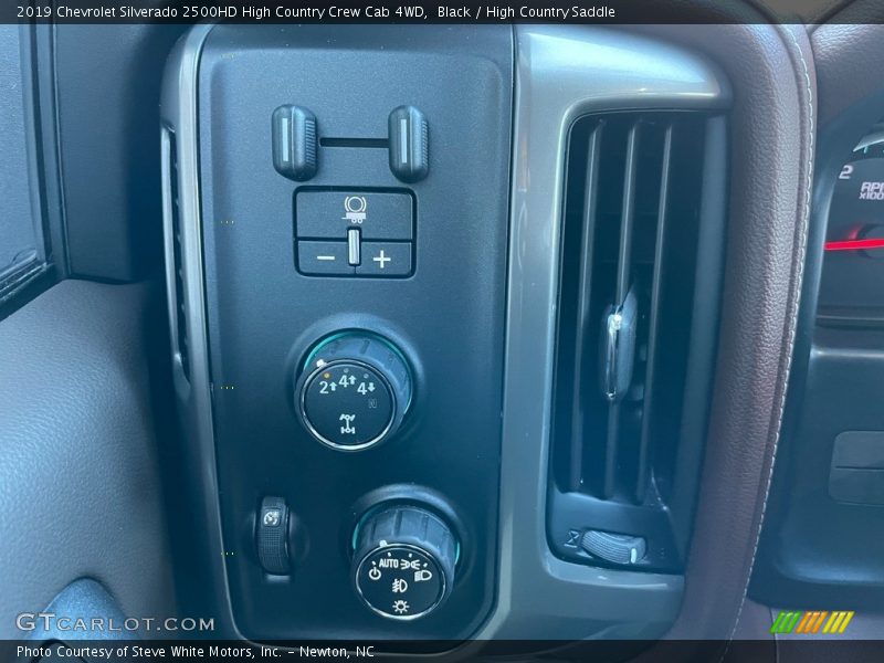Black / High Country Saddle 2019 Chevrolet Silverado 2500HD High Country Crew Cab 4WD