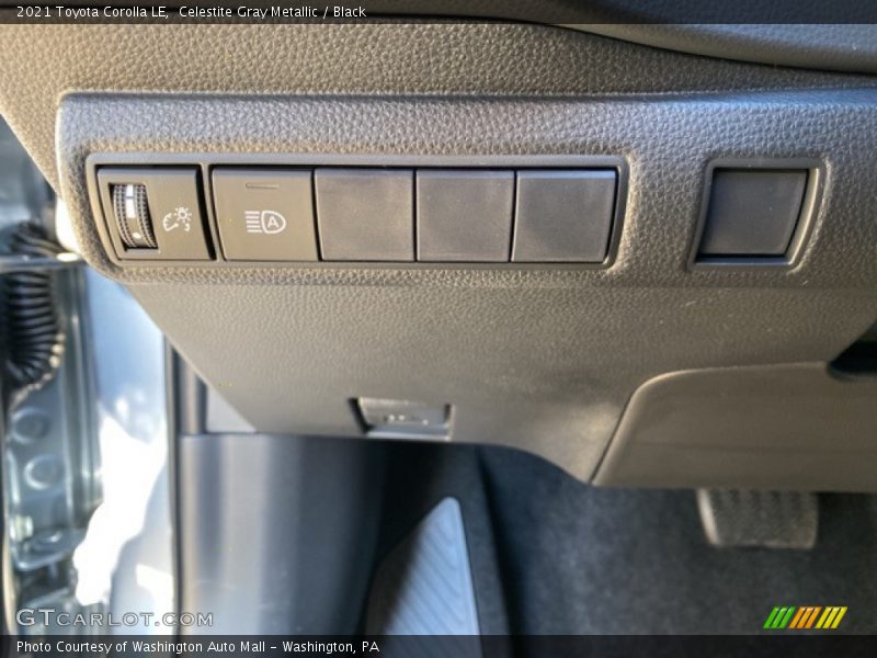 Celestite Gray Metallic / Black 2021 Toyota Corolla LE