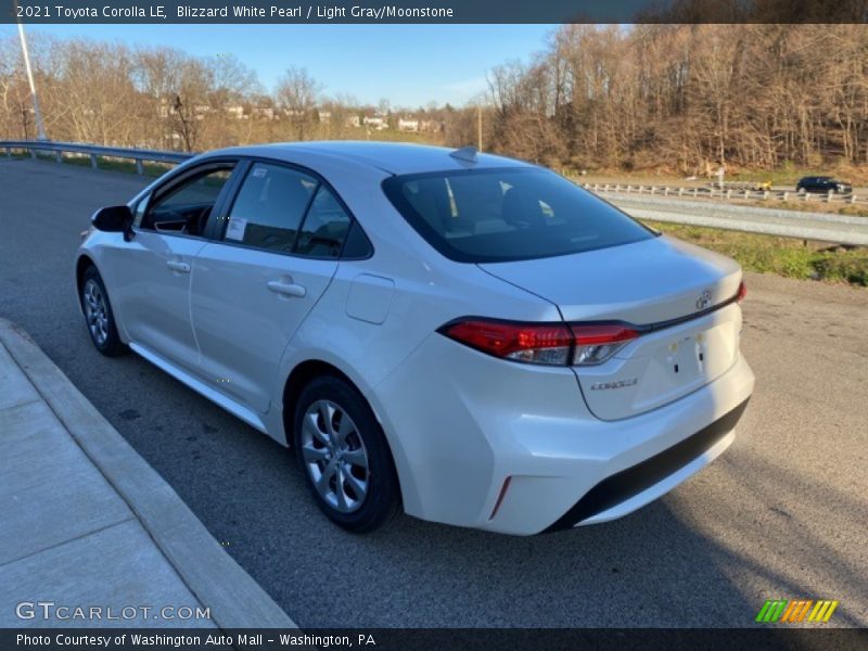 Blizzard White Pearl / Light Gray/Moonstone 2021 Toyota Corolla LE