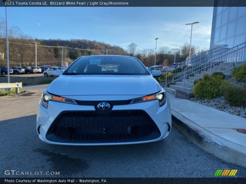 Blizzard White Pearl / Light Gray/Moonstone 2021 Toyota Corolla LE