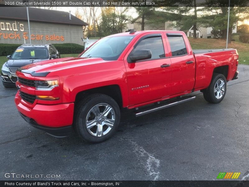 Front 3/4 View of 2016 Silverado 1500 WT Double Cab 4x4