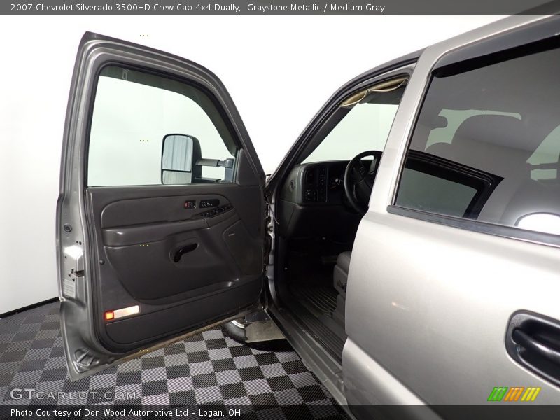 Graystone Metallic / Medium Gray 2007 Chevrolet Silverado 3500HD Crew Cab 4x4 Dually