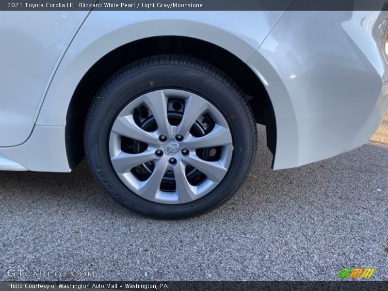 Blizzard White Pearl / Light Gray/Moonstone 2021 Toyota Corolla LE