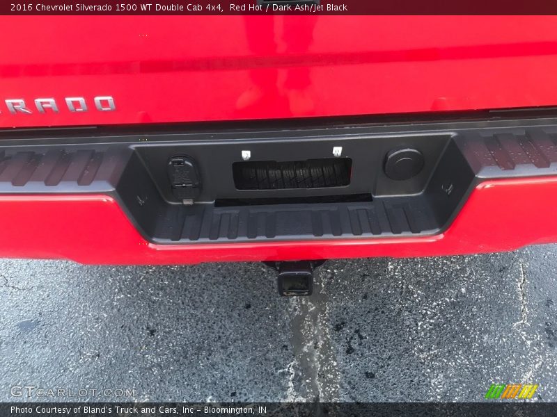 Red Hot / Dark Ash/Jet Black 2016 Chevrolet Silverado 1500 WT Double Cab 4x4