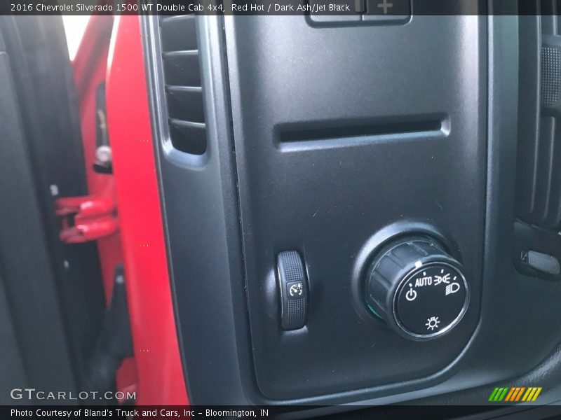 Red Hot / Dark Ash/Jet Black 2016 Chevrolet Silverado 1500 WT Double Cab 4x4
