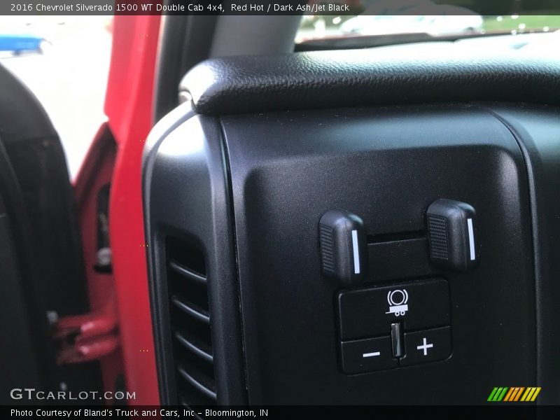 Red Hot / Dark Ash/Jet Black 2016 Chevrolet Silverado 1500 WT Double Cab 4x4