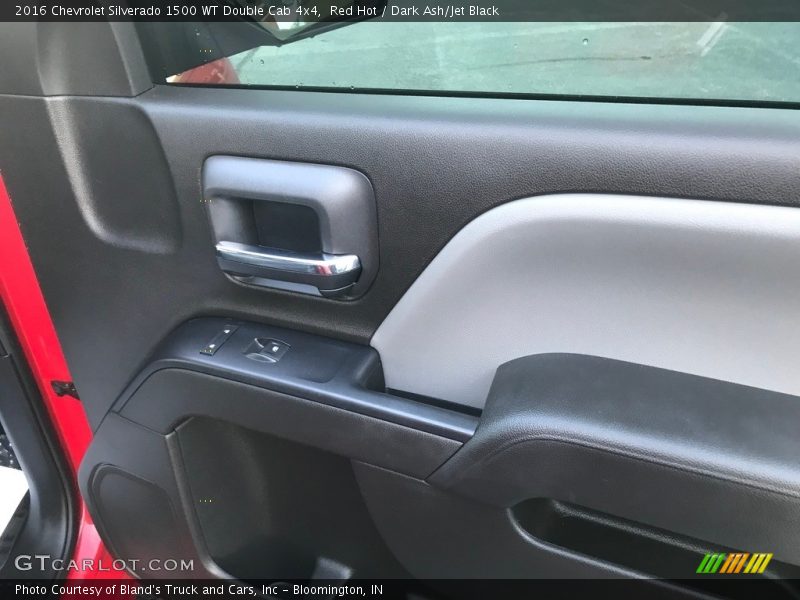 Red Hot / Dark Ash/Jet Black 2016 Chevrolet Silverado 1500 WT Double Cab 4x4