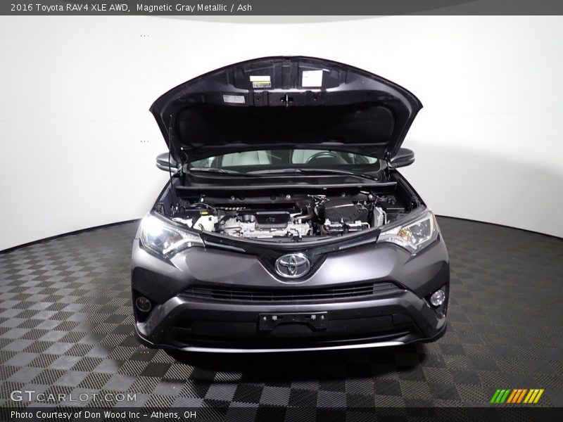 Magnetic Gray Metallic / Ash 2016 Toyota RAV4 XLE AWD