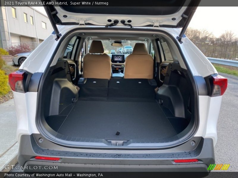  2021 RAV4 XLE AWD Hybrid Trunk