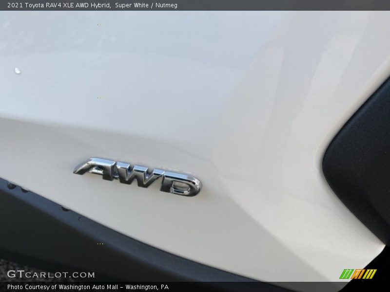 Super White / Nutmeg 2021 Toyota RAV4 XLE AWD Hybrid