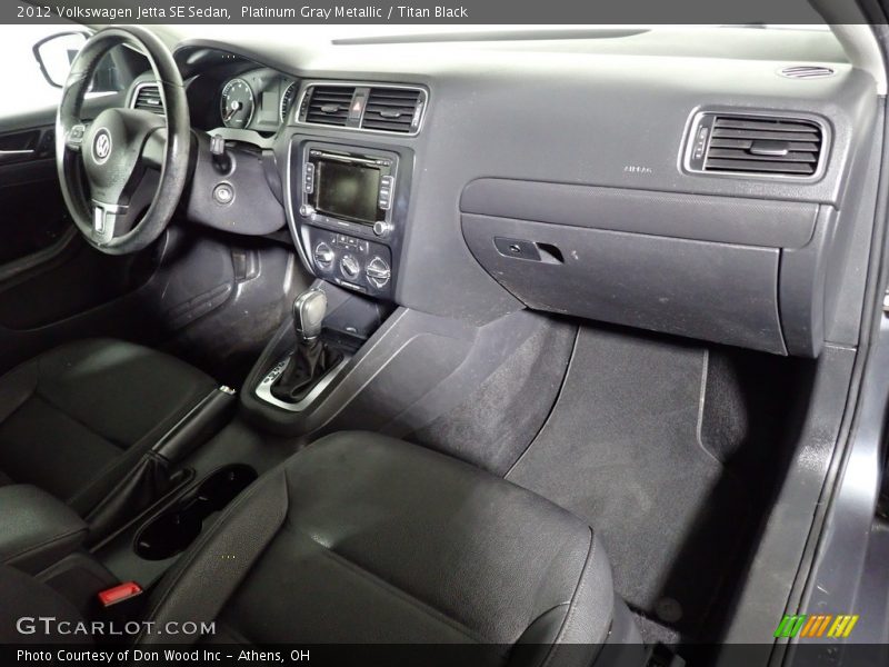 Platinum Gray Metallic / Titan Black 2012 Volkswagen Jetta SE Sedan