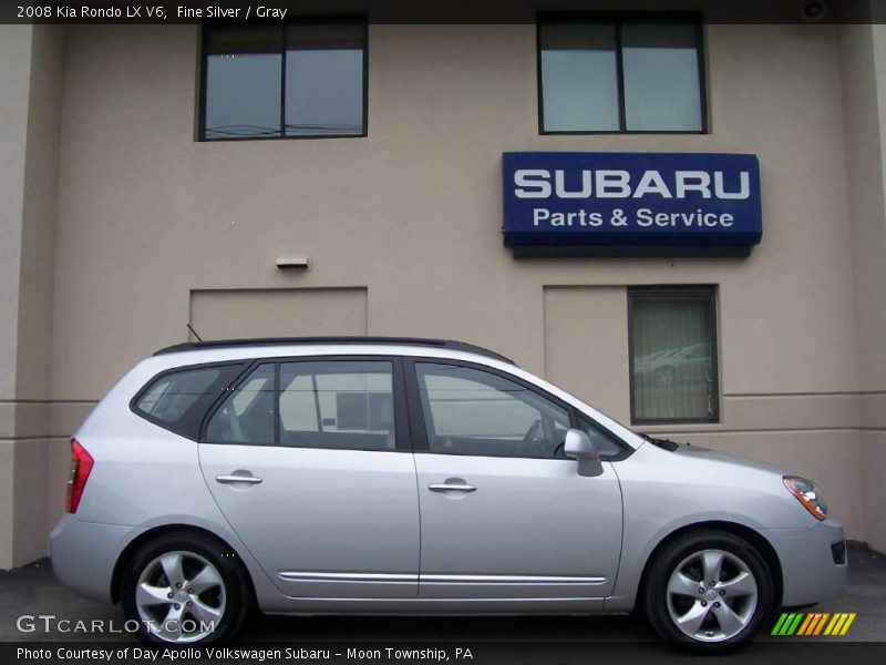 Fine Silver / Gray 2008 Kia Rondo LX V6