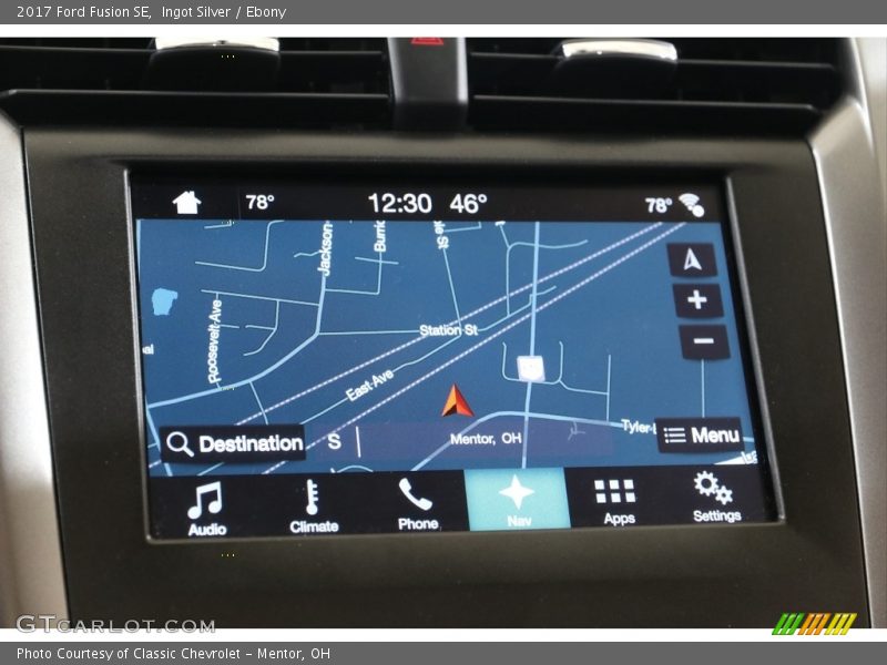 Ingot Silver / Ebony 2017 Ford Fusion SE