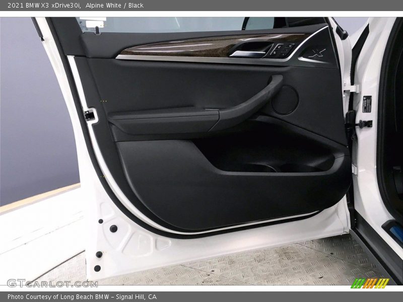 Alpine White / Black 2021 BMW X3 xDrive30i