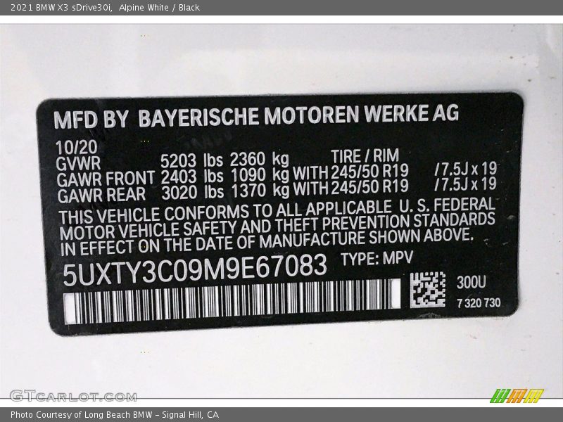 Alpine White / Black 2021 BMW X3 sDrive30i