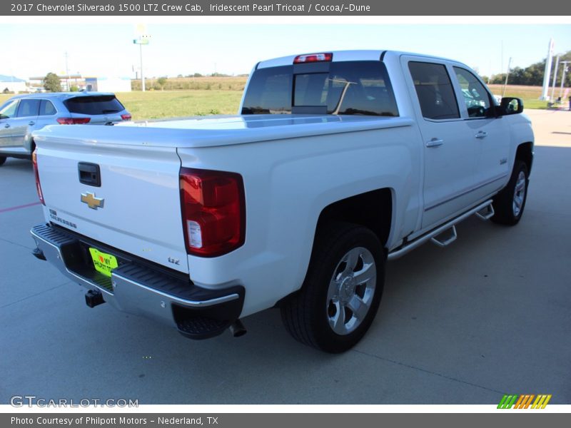 Iridescent Pearl Tricoat / Cocoa/­Dune 2017 Chevrolet Silverado 1500 LTZ Crew Cab