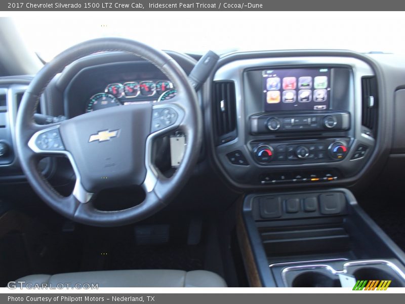 Iridescent Pearl Tricoat / Cocoa/­Dune 2017 Chevrolet Silverado 1500 LTZ Crew Cab