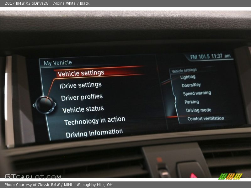 Alpine White / Black 2017 BMW X3 xDrive28i