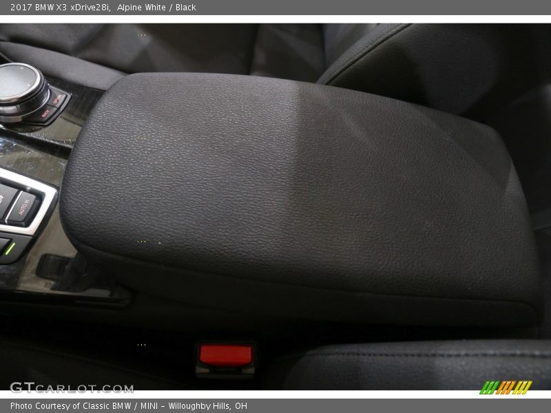 Alpine White / Black 2017 BMW X3 xDrive28i