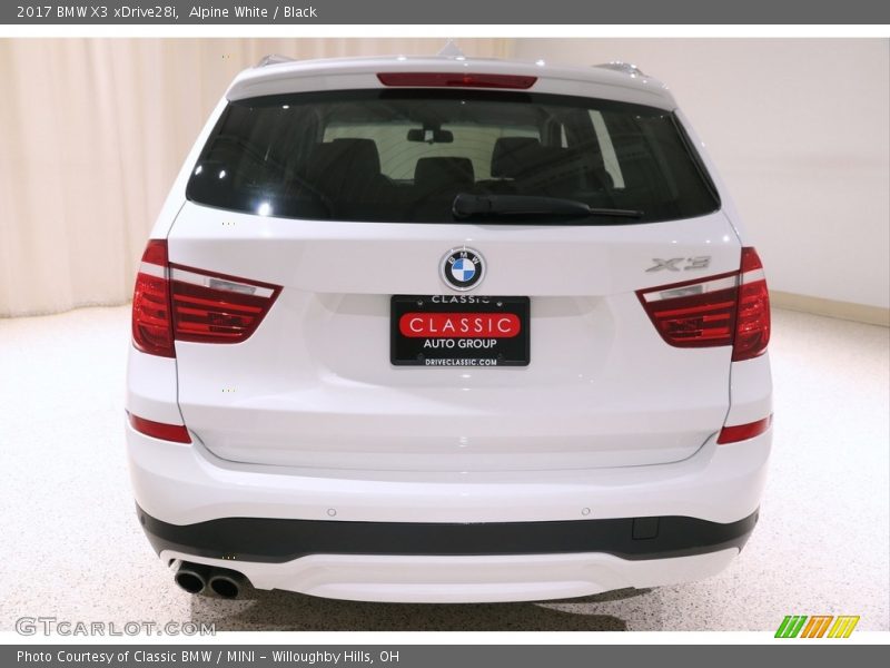 Alpine White / Black 2017 BMW X3 xDrive28i
