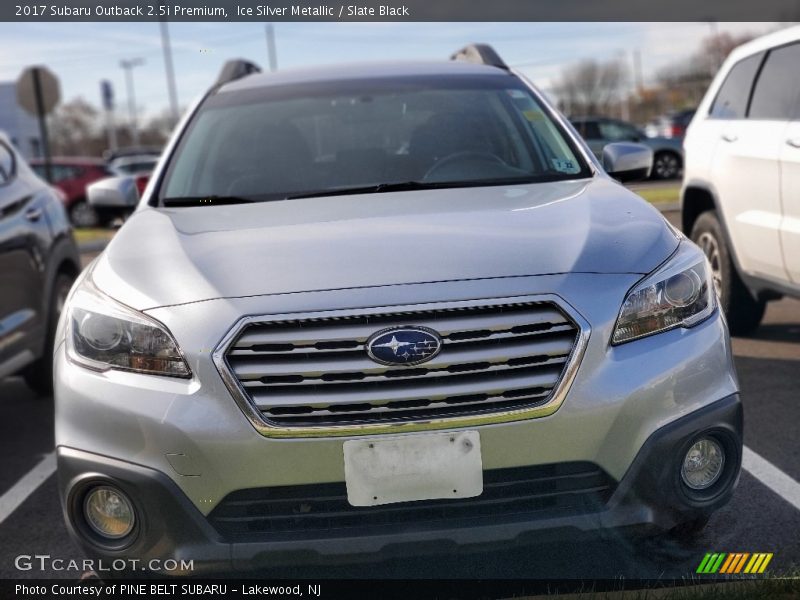 Ice Silver Metallic / Slate Black 2017 Subaru Outback 2.5i Premium